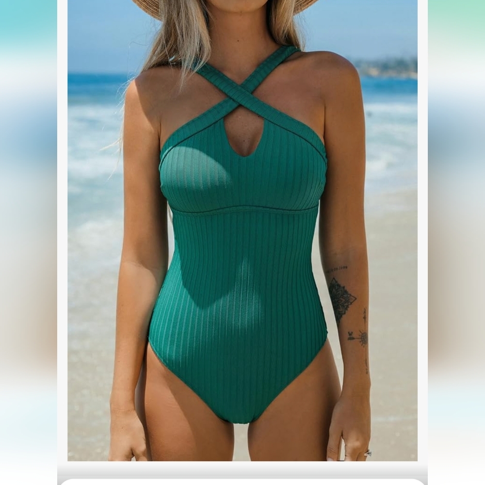 Emerald Green Women's Swimwear